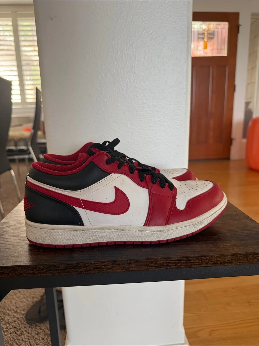 Nike Low-Top Sneakers in Red, White & Black